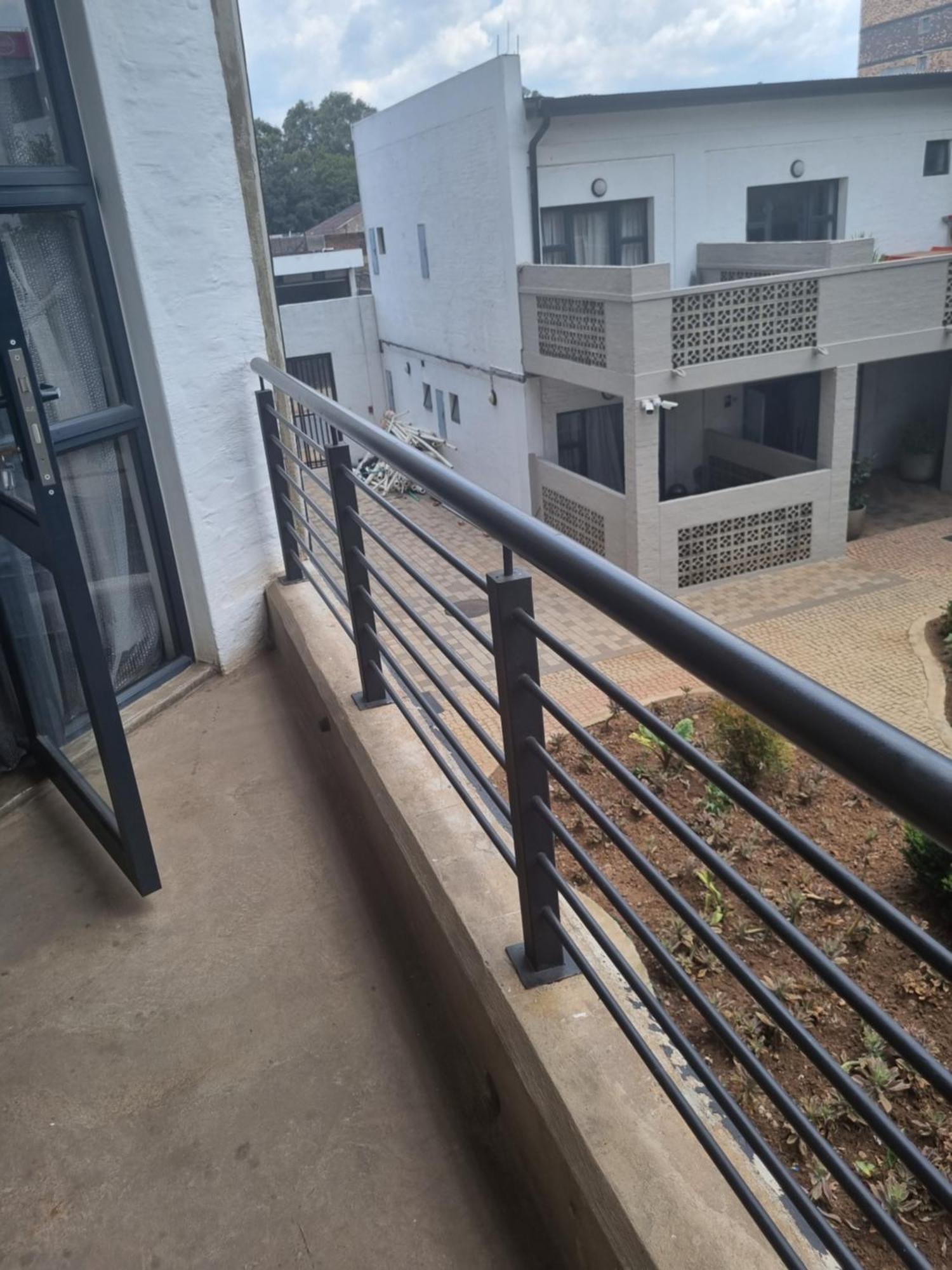 Dimpho House In Vibey Maboneng Precinct Nhà khách *