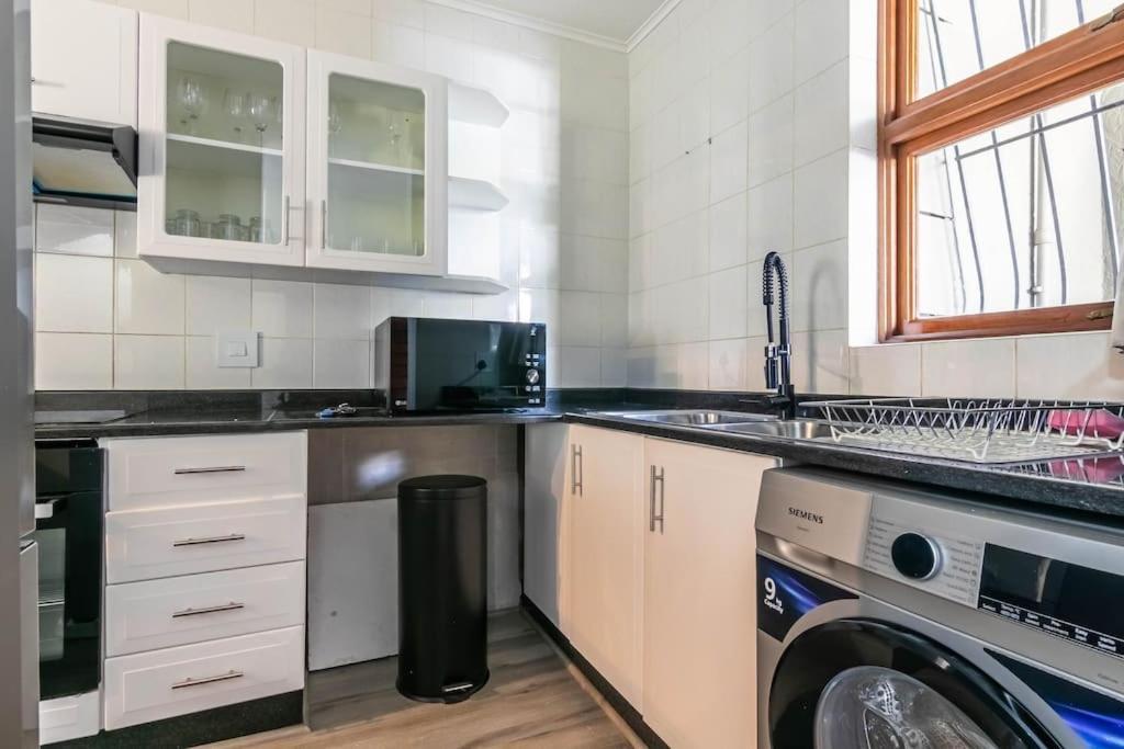 Apartment Luxury Sandton Johannesburg