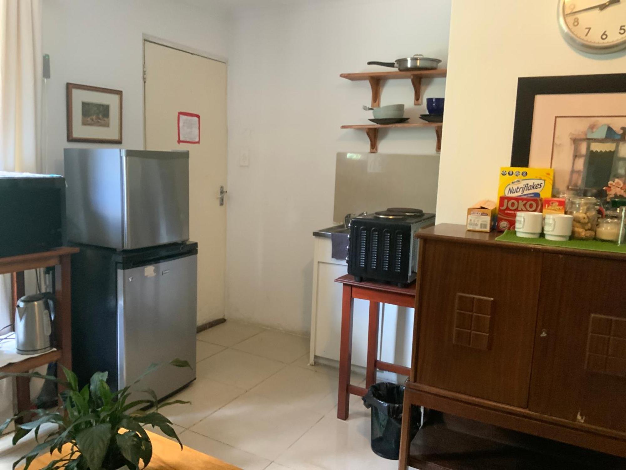 Coz Bachelor Pad In Randburg * Johannesburg