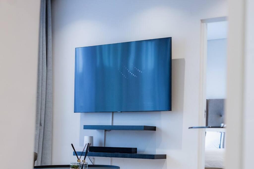 Apartamento Outstanding 2br Sandton With A View Joanesburgo