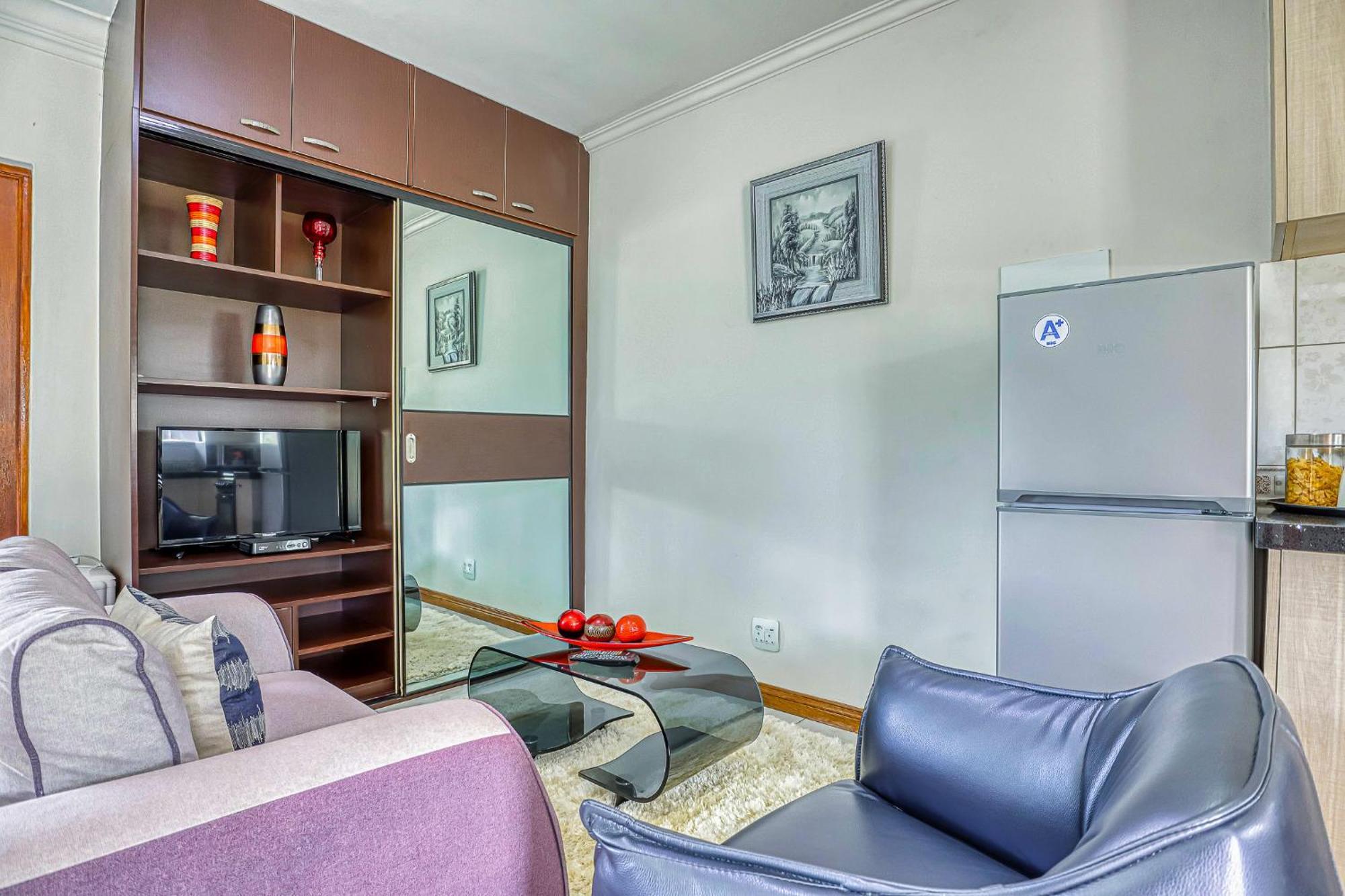 Tasha Luxury Suites, Lanseria Nhà khách Johannesburg
