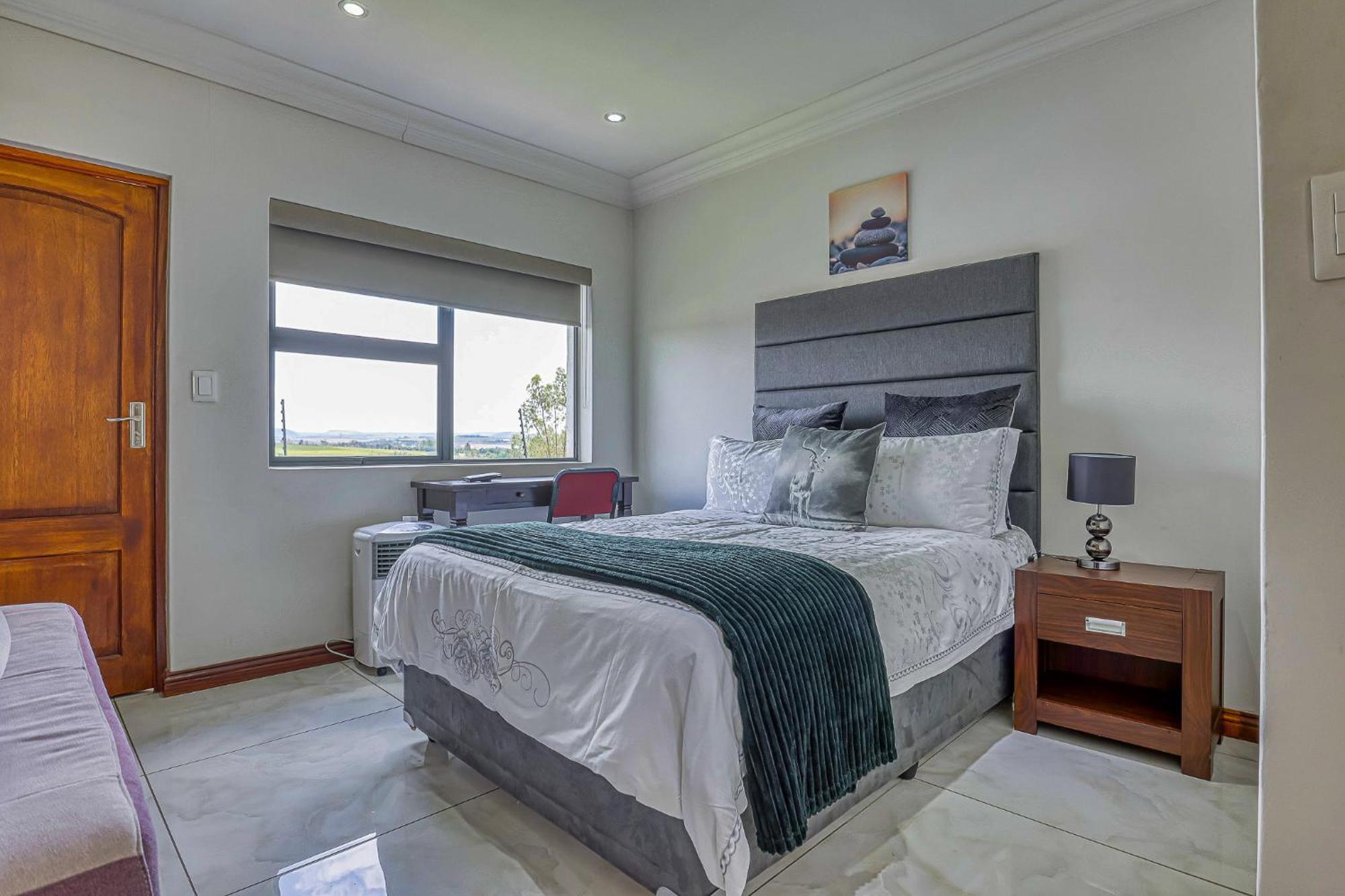 Tasha Luxury Suites, Lanseria * Johannesburg