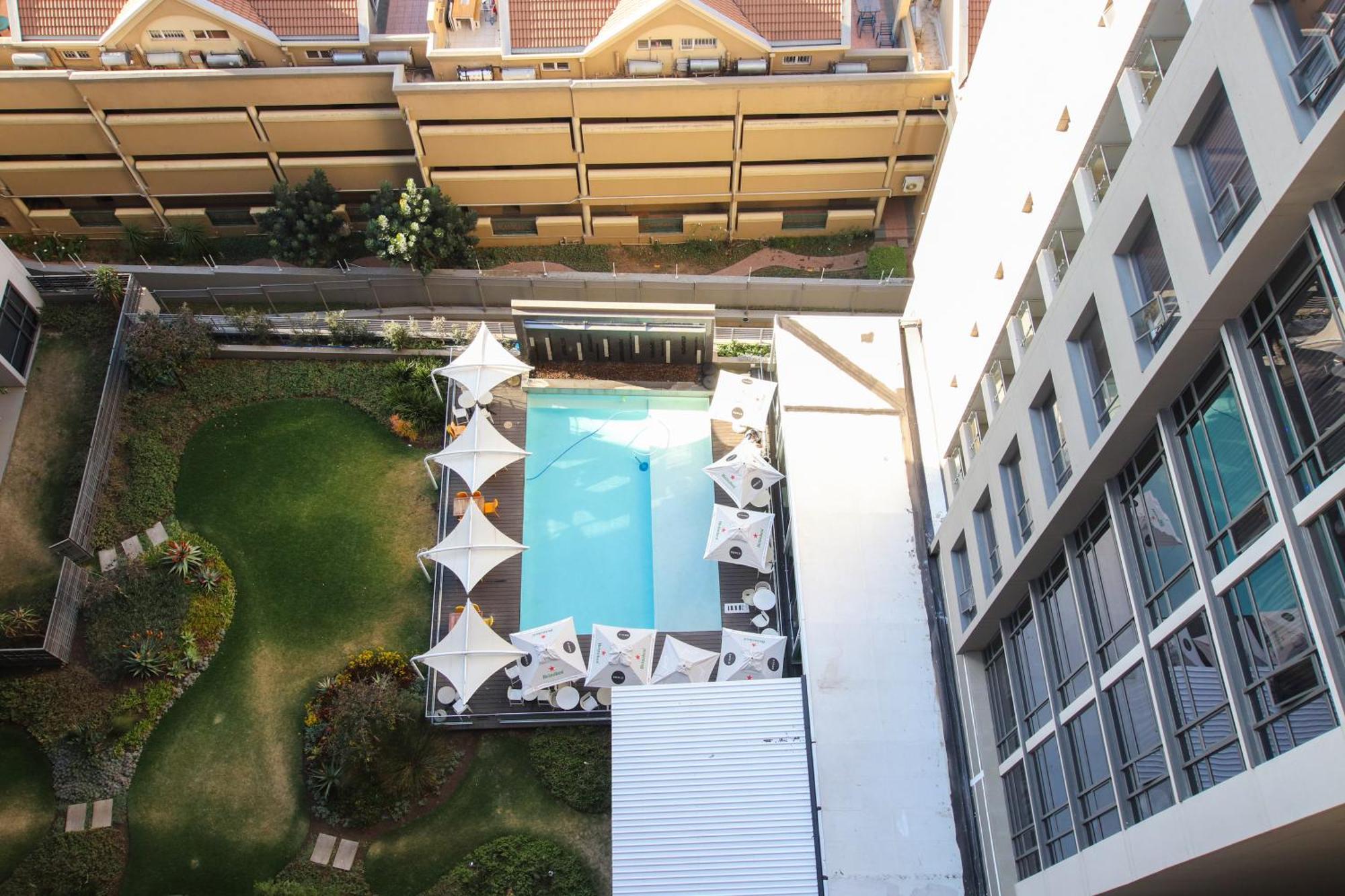 Khách sạn Cgrsa Sandton Johannesburg