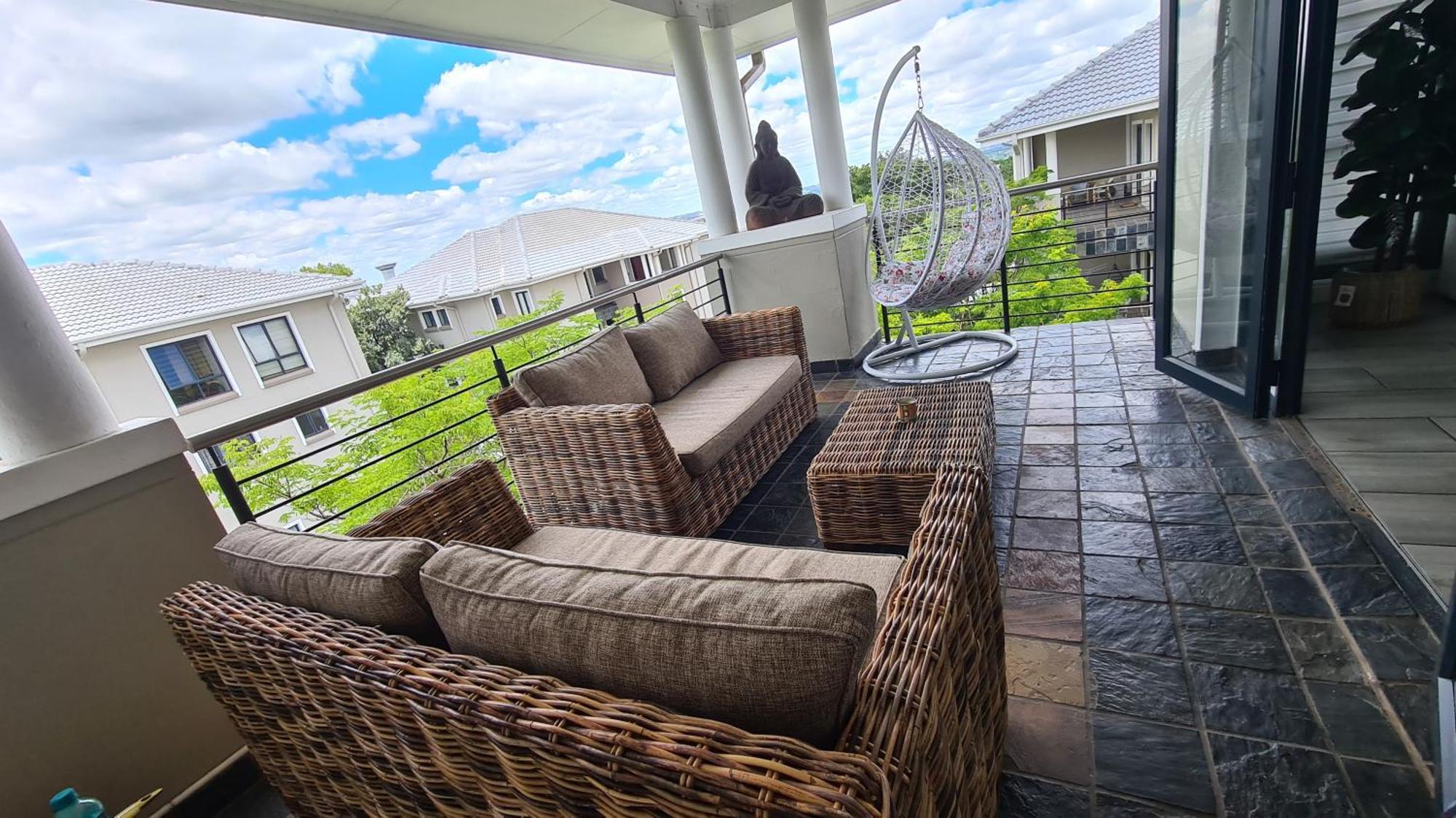 Krjsa Townhouse -bryanston Johannesburg