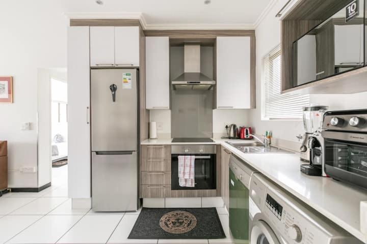 Nova Luxury Fourways *