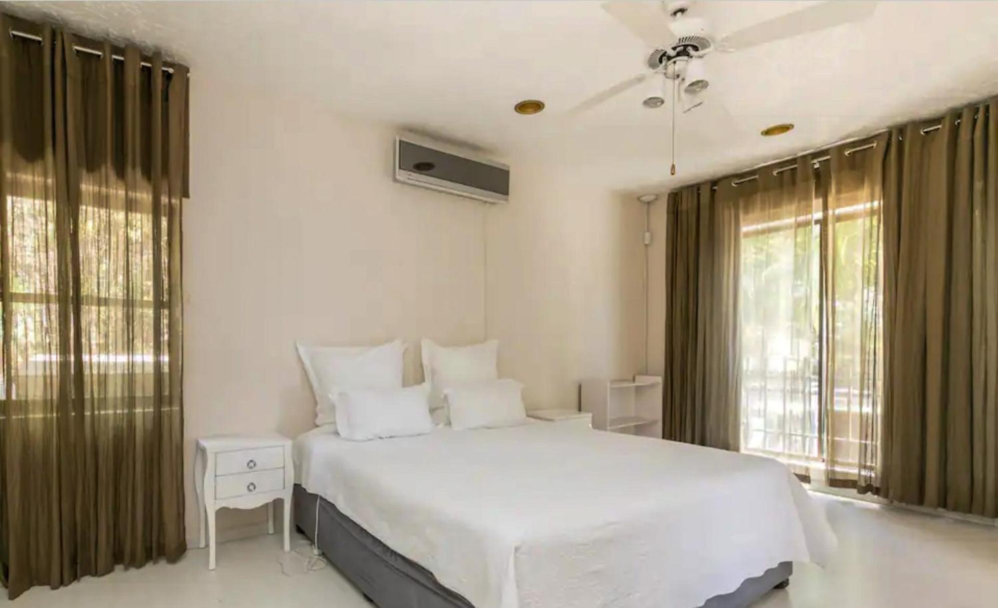 Beautiful In A Suburb In Sandton Holiday home Johannesburg