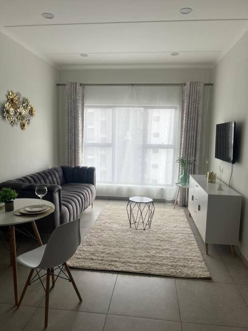 Crestline3 At Emeraldskye * Johannesburg