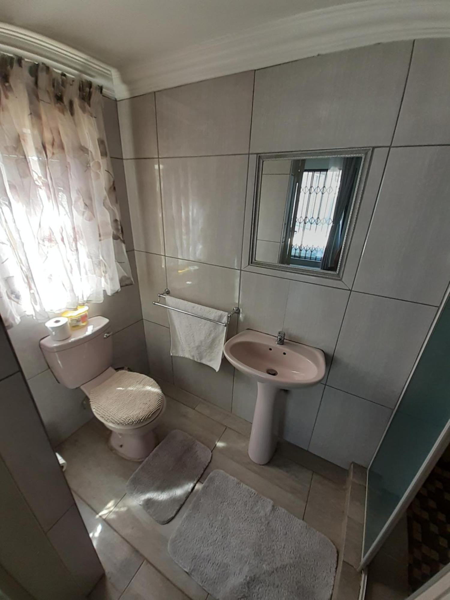 Just B Zone Bed & Breakfast