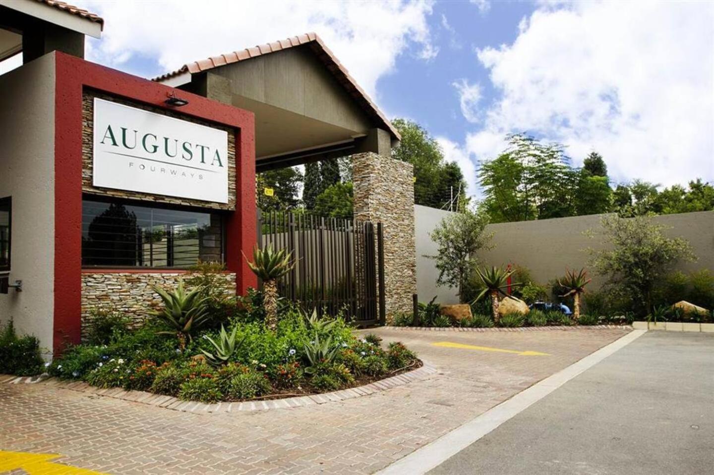 Nova Luxury Fourways Apartamento *