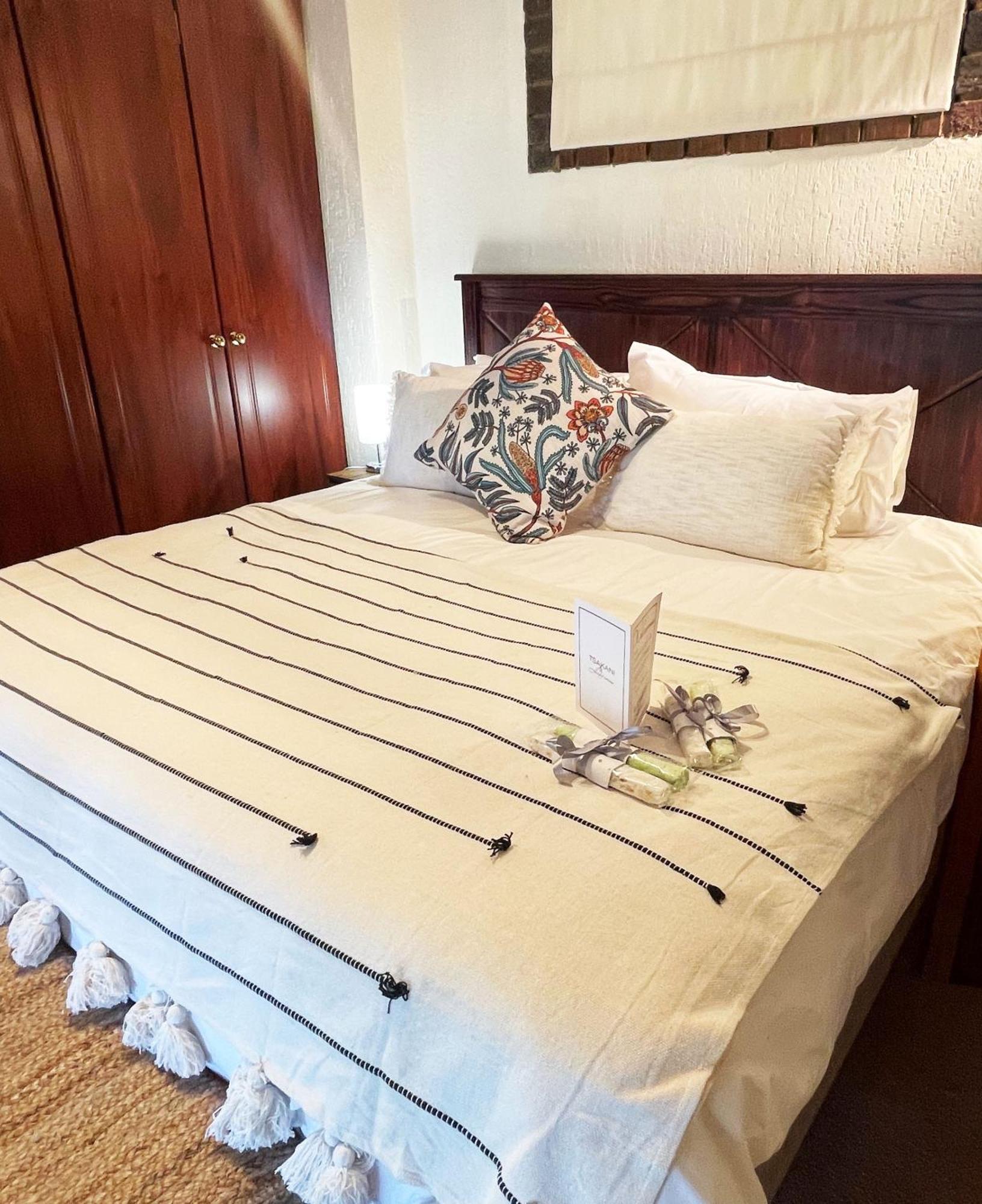 Sunset View Boutique: Luxury Nature Retreat With Pool And Solar * Johannesburg