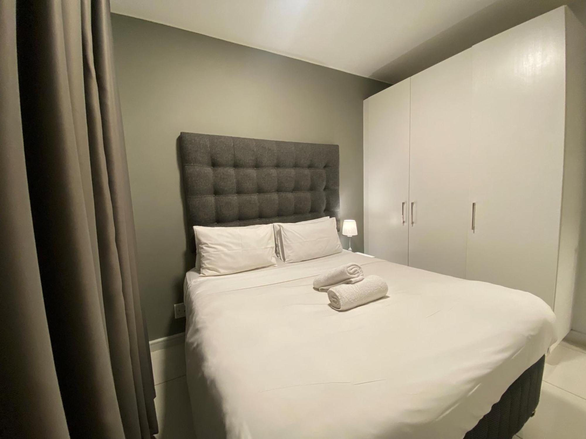 Apartment Easy - The Median Rosebank