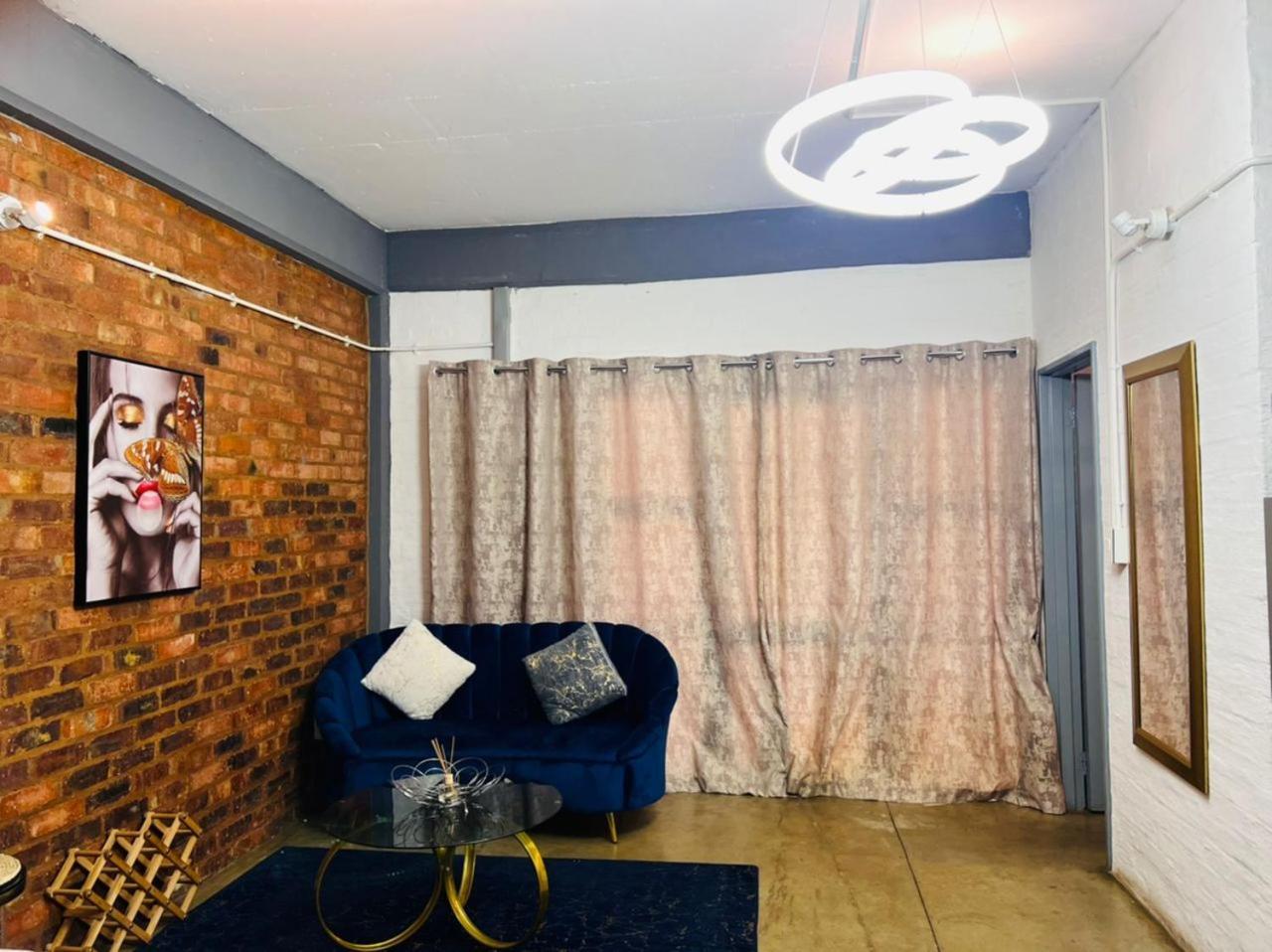 Craftman Capital 305 Johannesburg