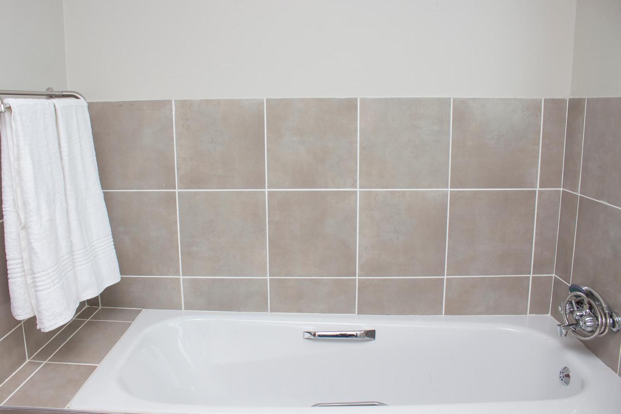 Apartment Airville Luxury Apartments, 7Min Drive To Cresta Mall *