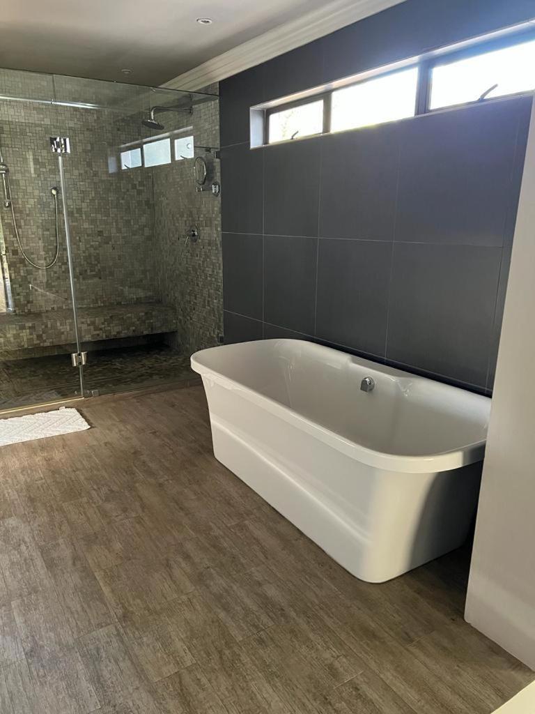 Biệt thự Rest&relax Johannesburg
