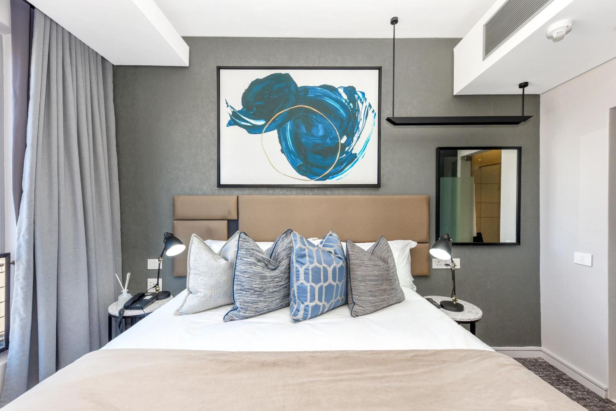 Chic In 5 Star Apartment Johannesburg