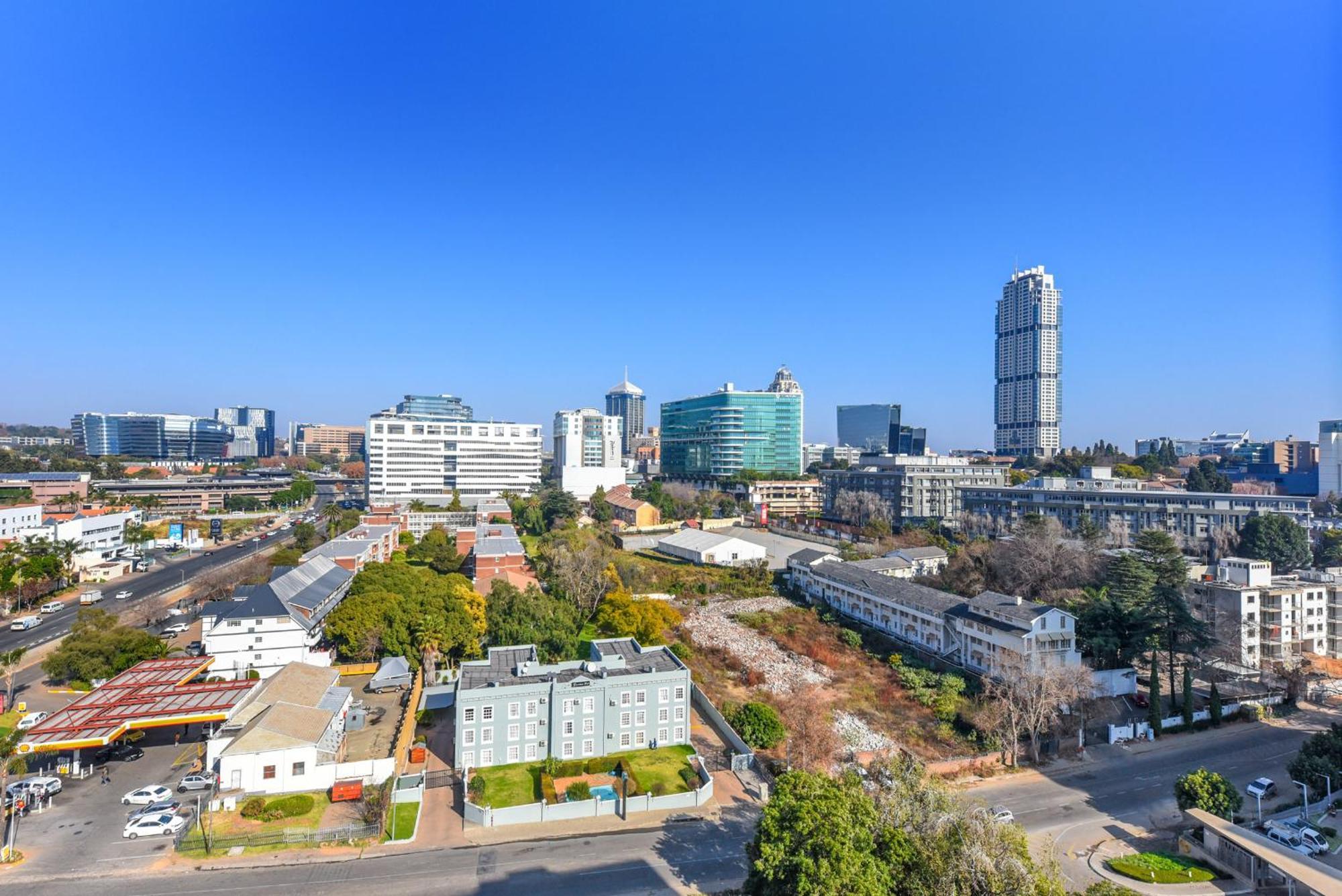 Chic In 5 Star Apartment Johannesburg