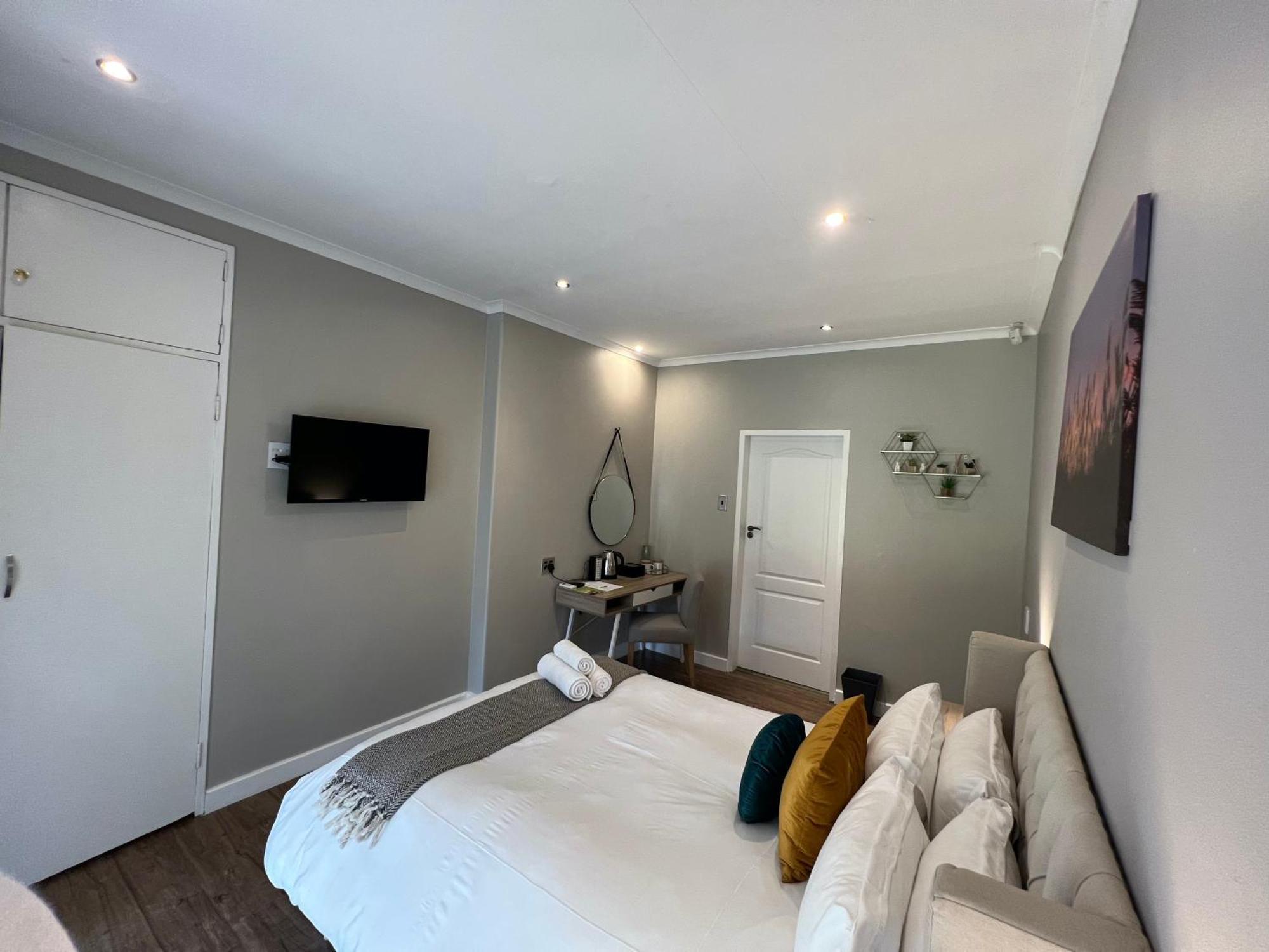 Le'ciara Luxury Hotel