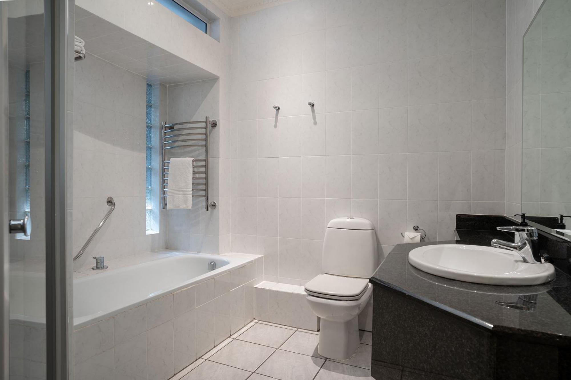 Premier Falstaff Hotel 4*