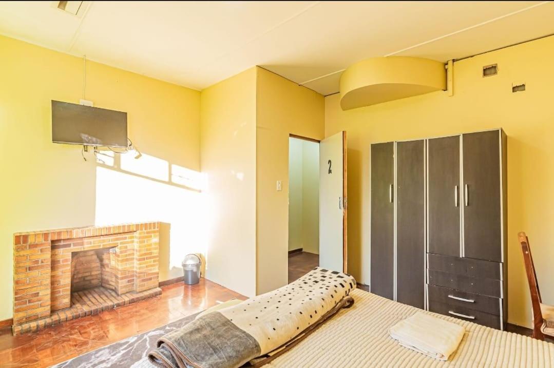 Lilolo Mansion Guest house Johannesburg