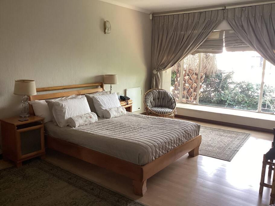 Suburban Tranquility Holiday home