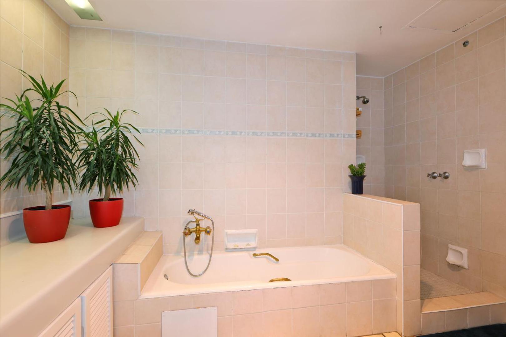 Four C's Guest Units In Craighall Park * Johannesburg