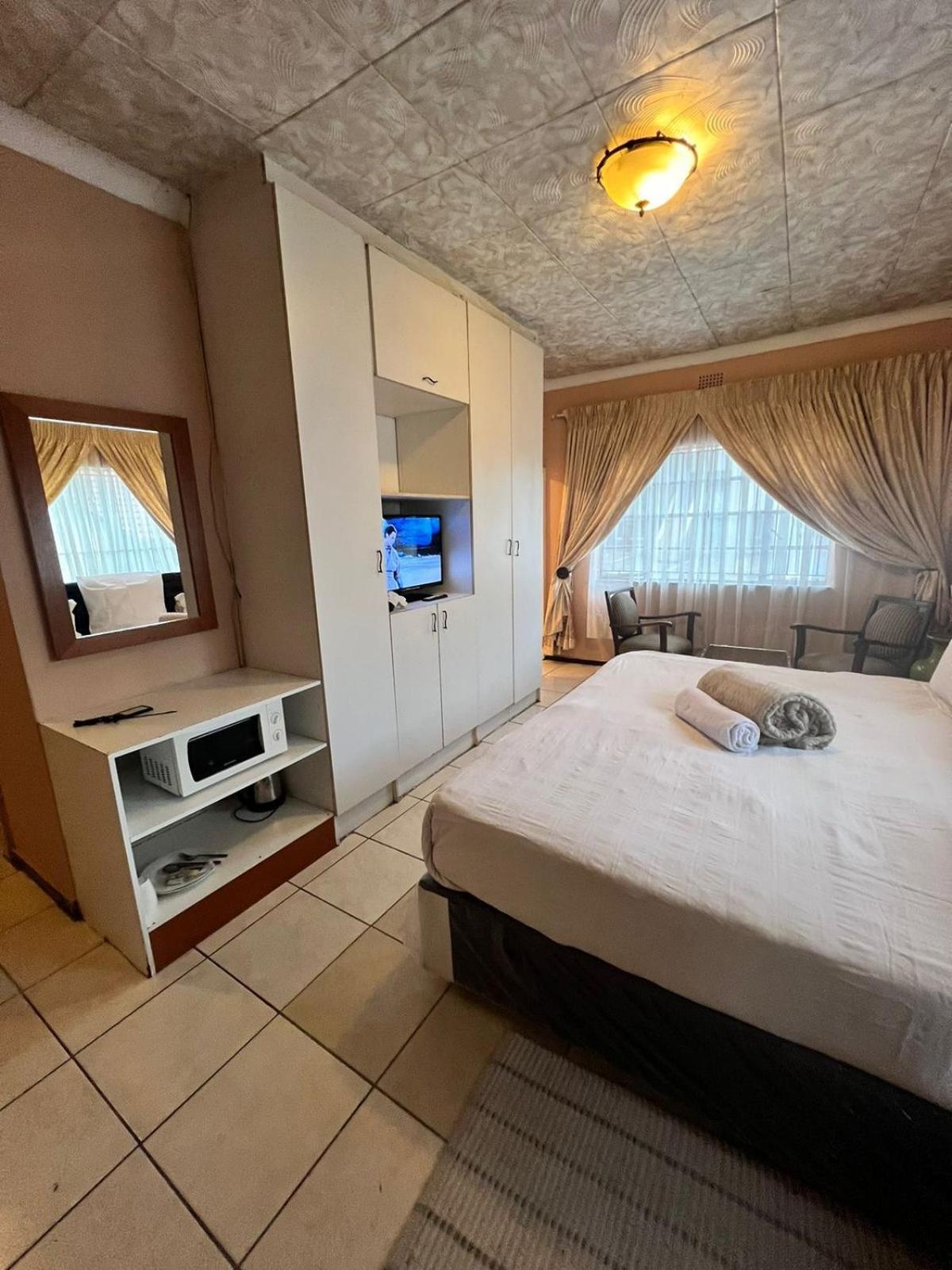 Katso Guest Johannesburg