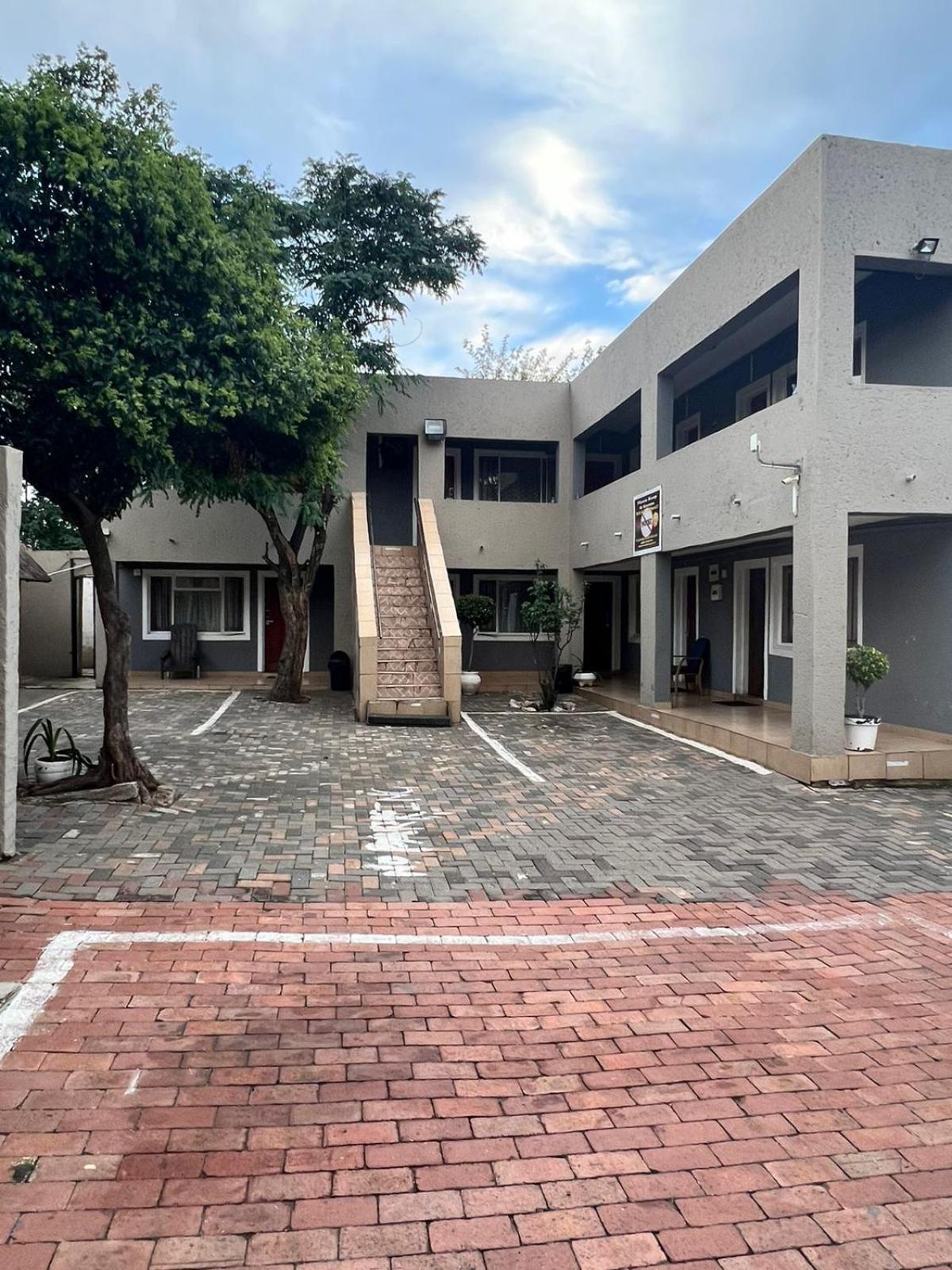 Katso Guest Johannesburg