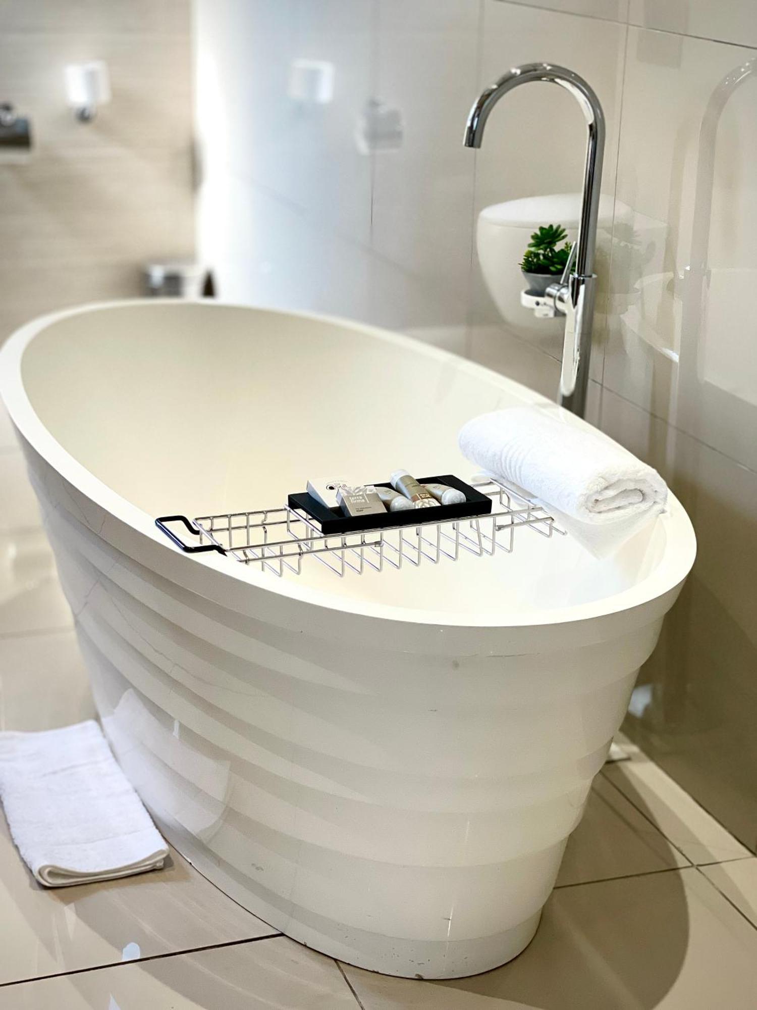 Tasha Luxury Suites, Lanseria Johannesburg