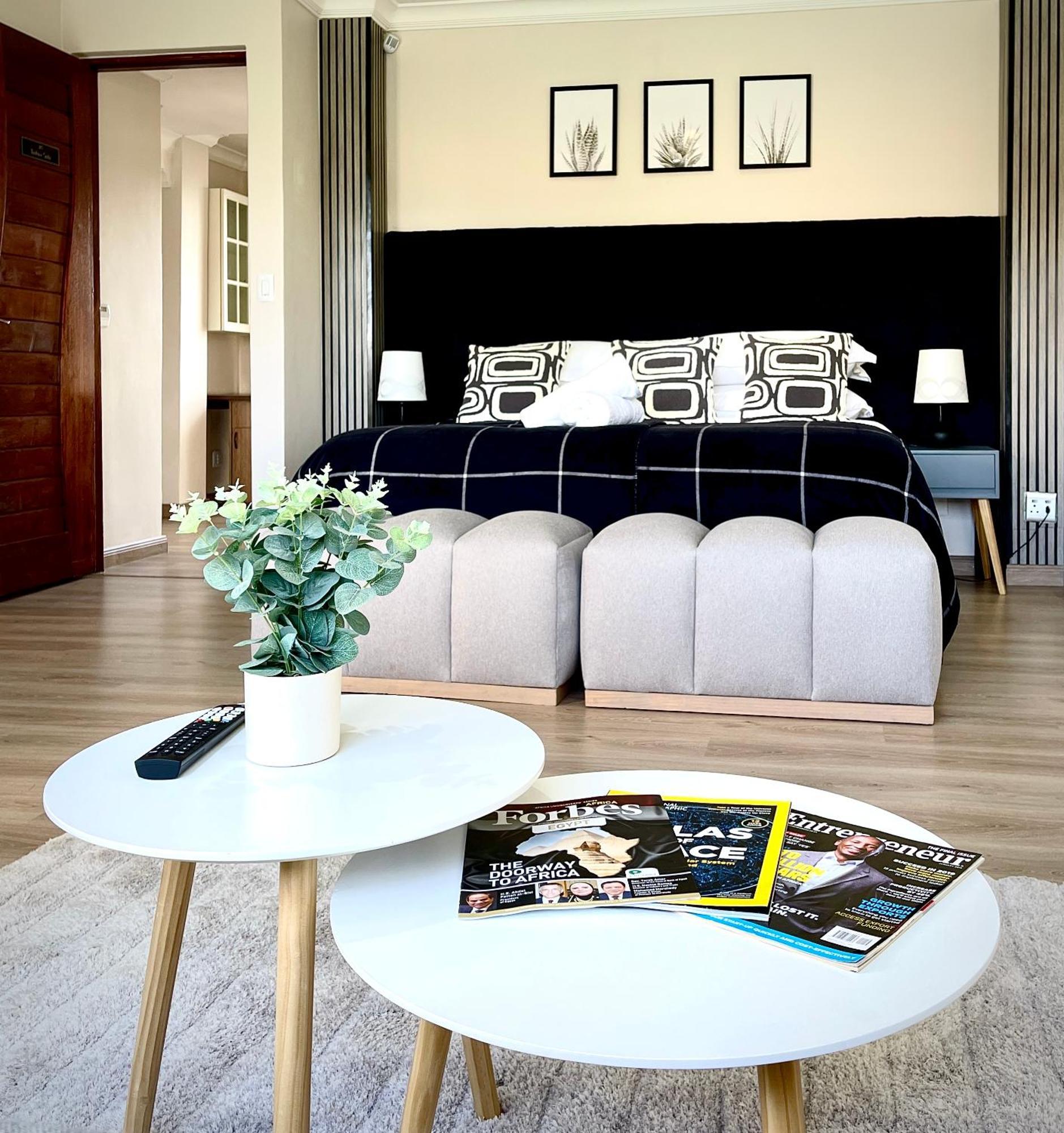 Nhà khách Tasha Luxury Suites, Lanseria Johannesburg