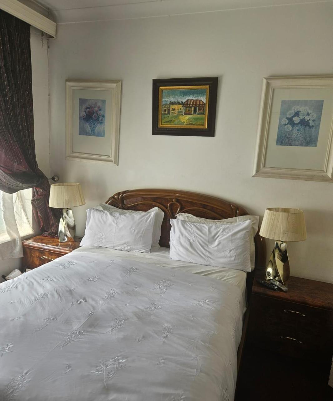 Guest house The Royal Guest *