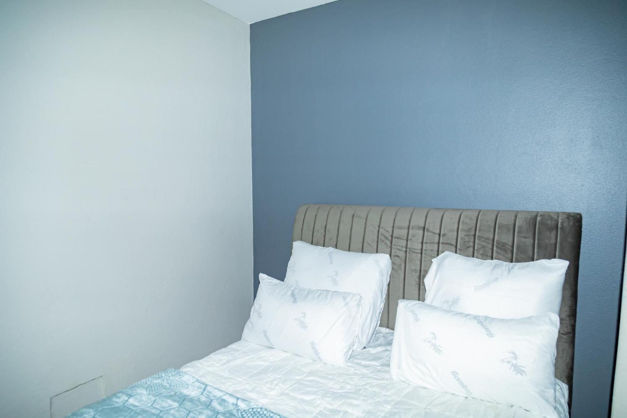 Apartment The Atrium Sandton 2 Bedroom Johannesburg