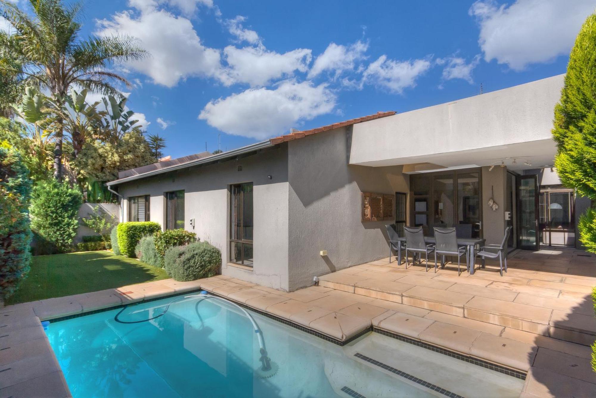 13 Sandown Valley, Sandton Villa Johannesburg