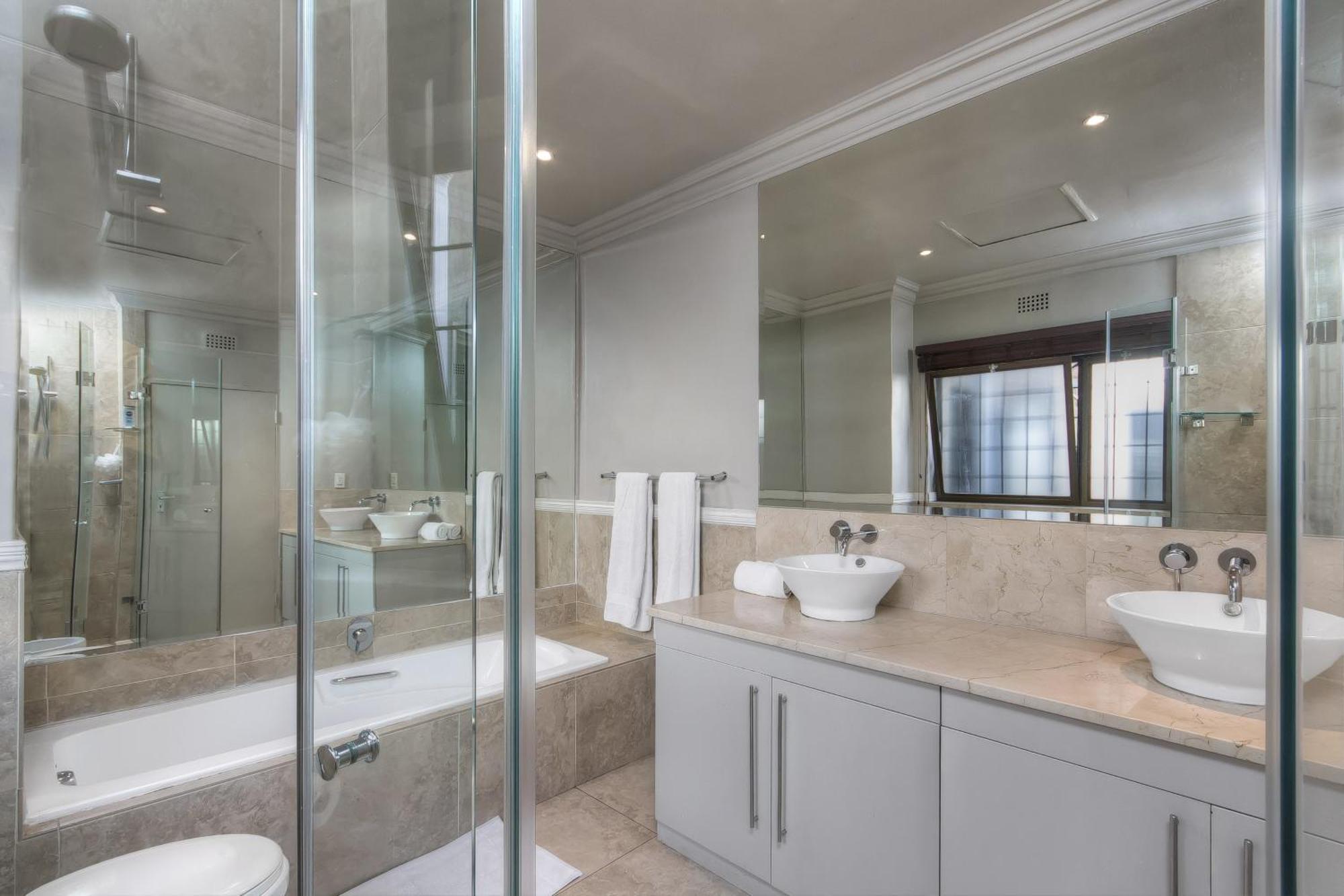 Villa 13 Sandown Valley, Sandton Johannesburg