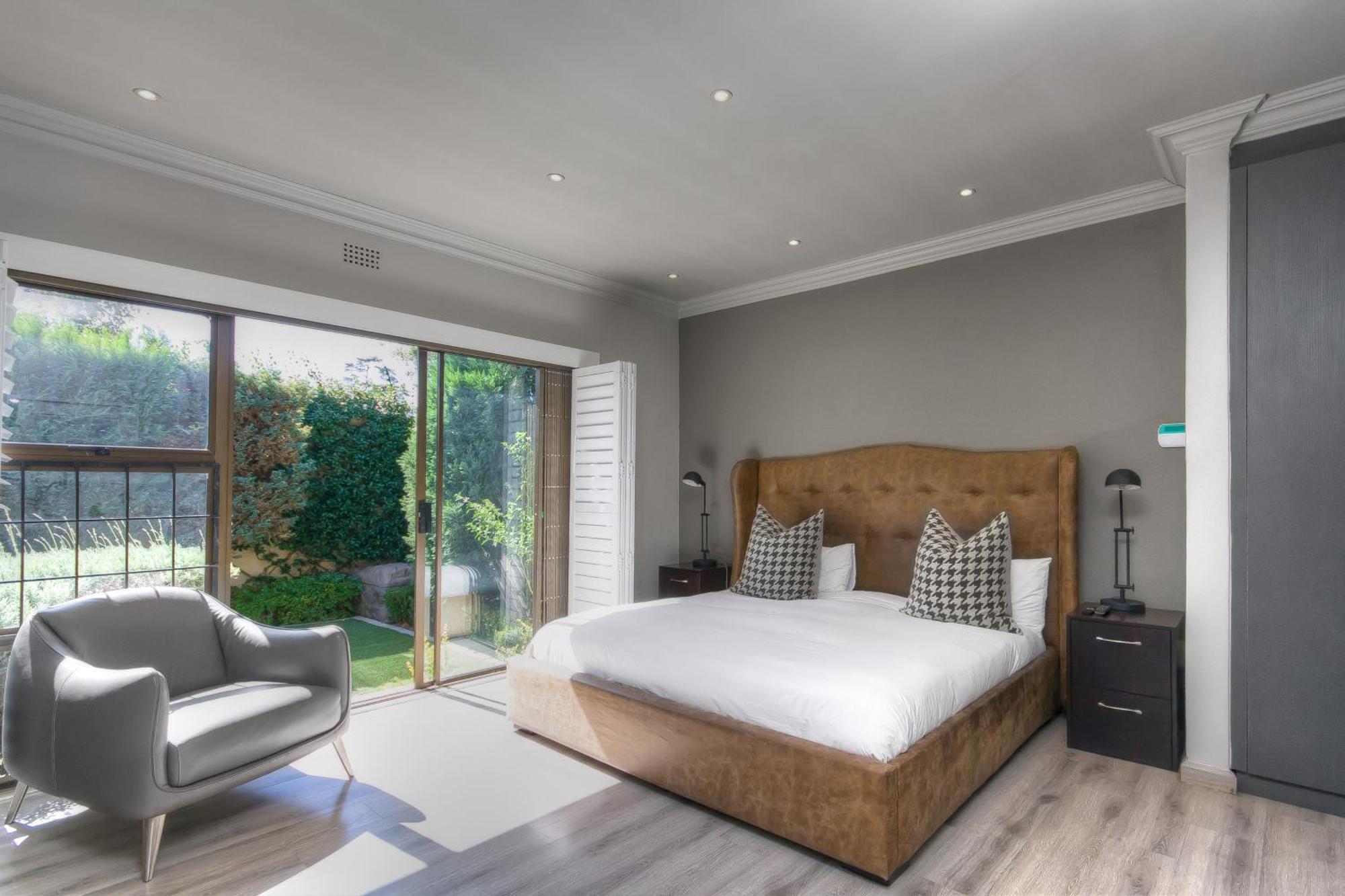13 Sandown Valley, Sandton * Johannesburg