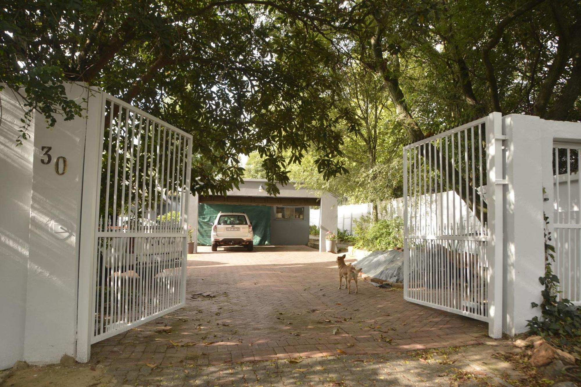 Apartment Pender House Melrose Johannesburg