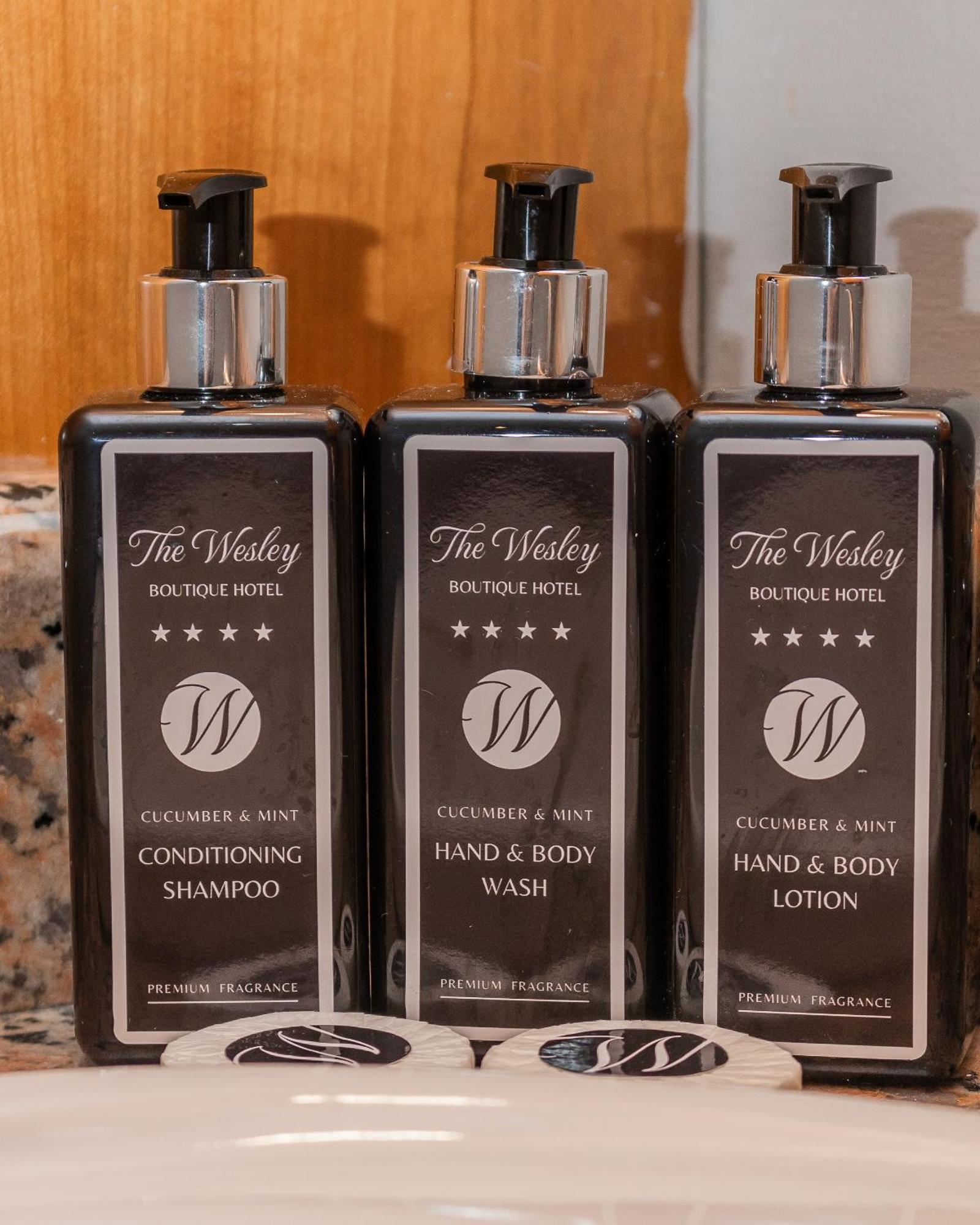 Nhà khách The Wesley Boutique & 4*