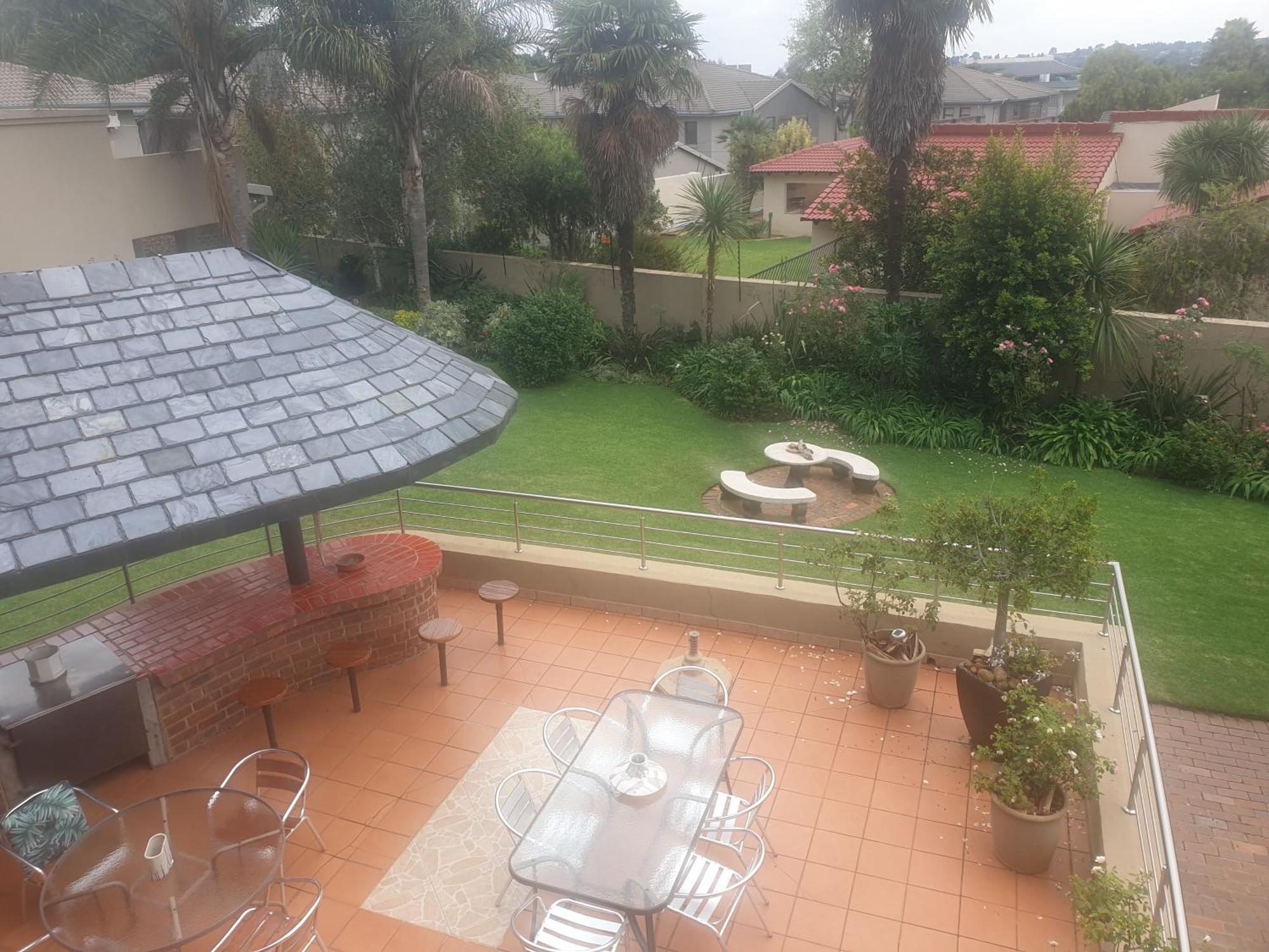 Guest house 125 On Buuren Road