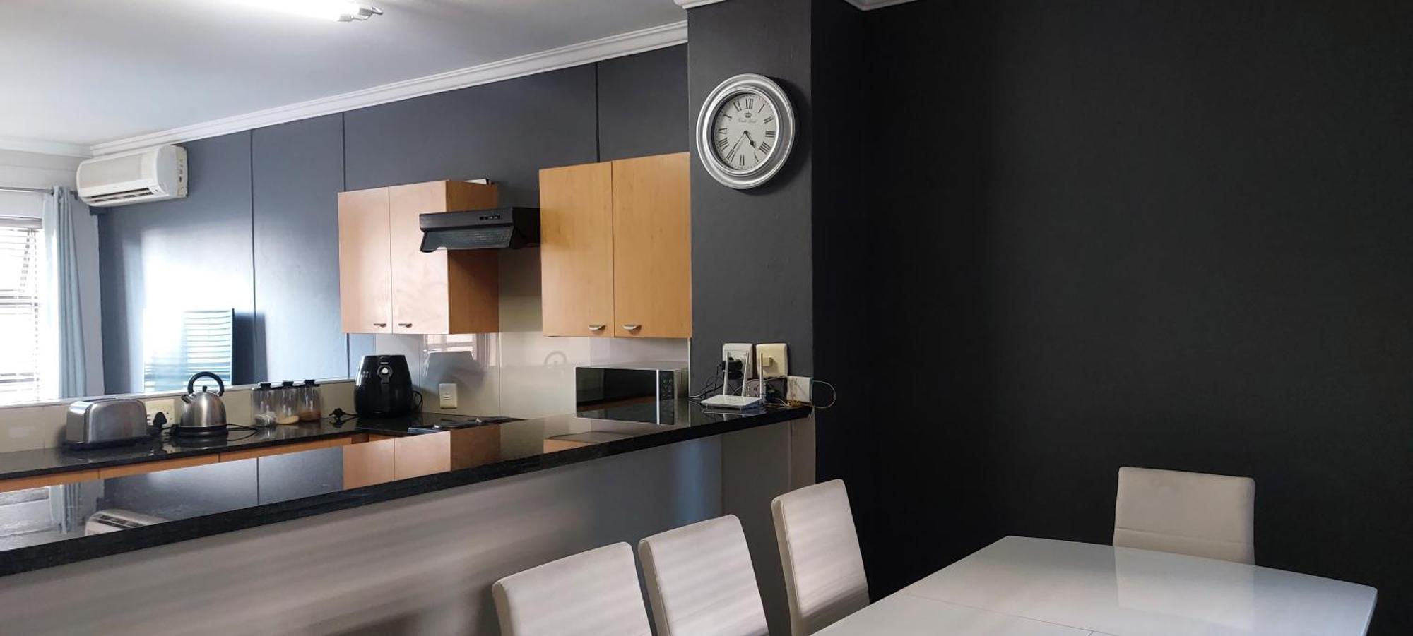 Executives Suites-westpoint Sandton Apartment *