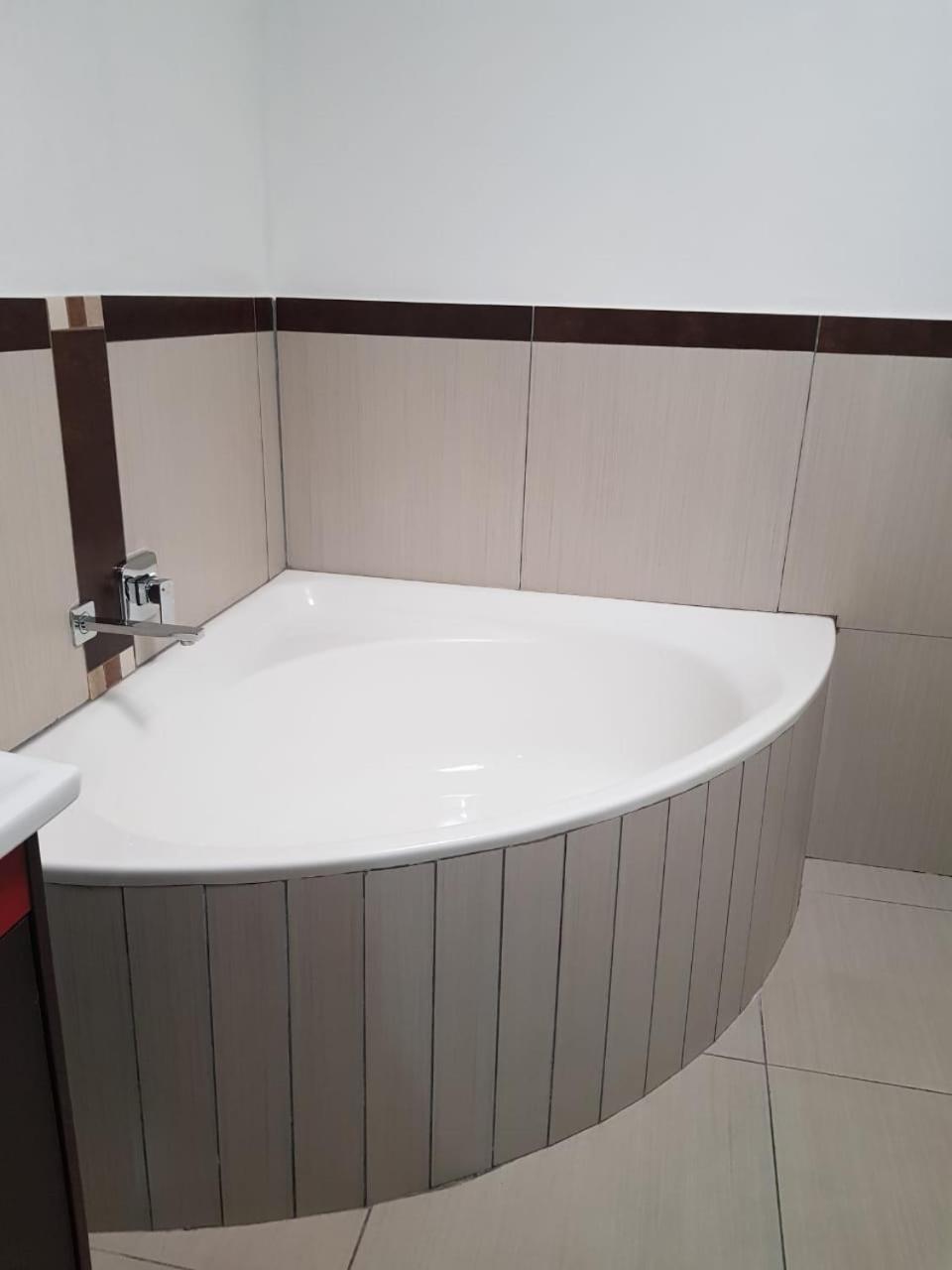 Rekky Signature Guest house 4*