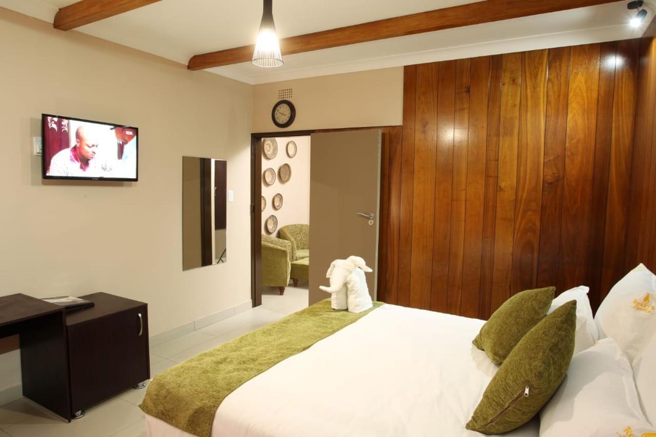 Rekky Signature Guest house 4*