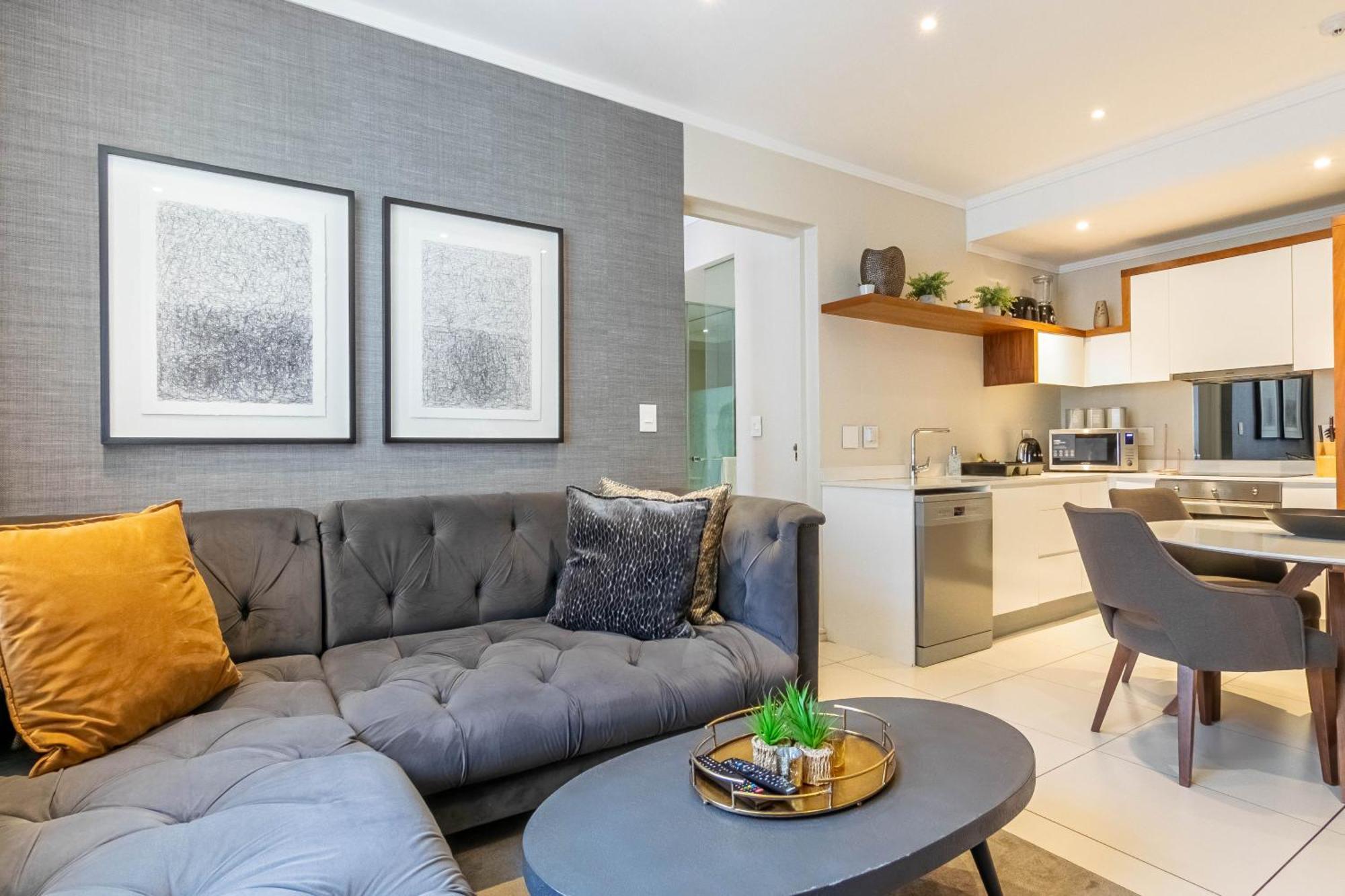 Cgrsa Sandton Khách sạn
