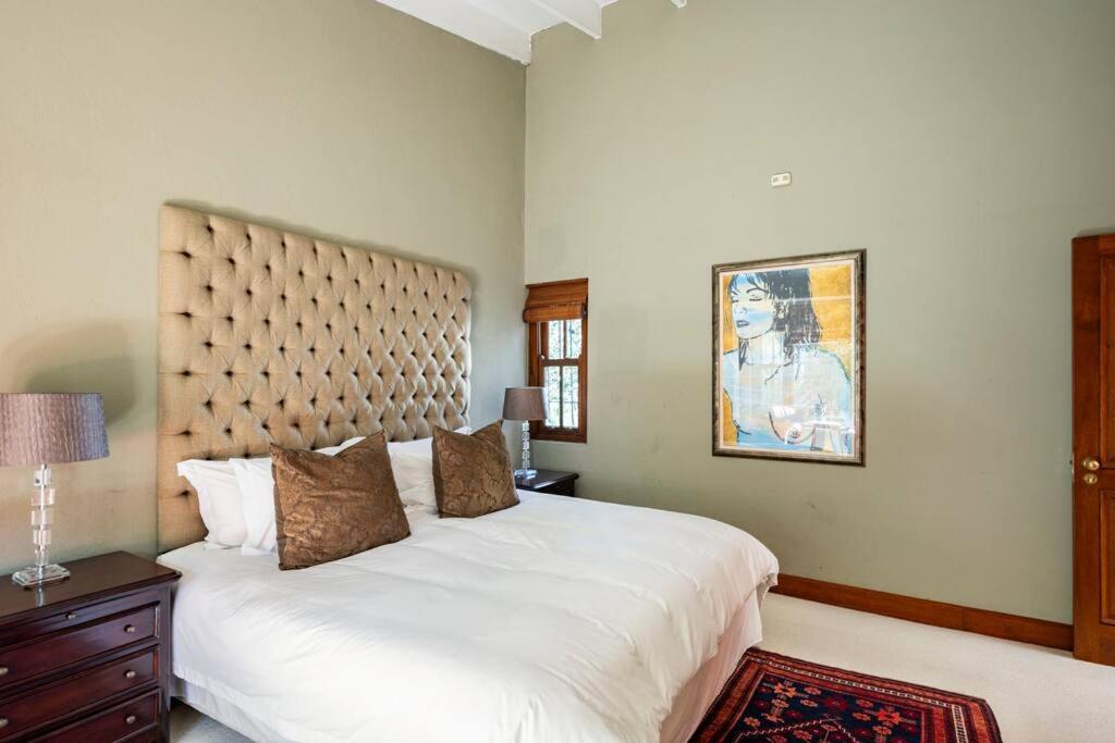 Picturesque Garden Villa, Illovo House Villa Johannesburg