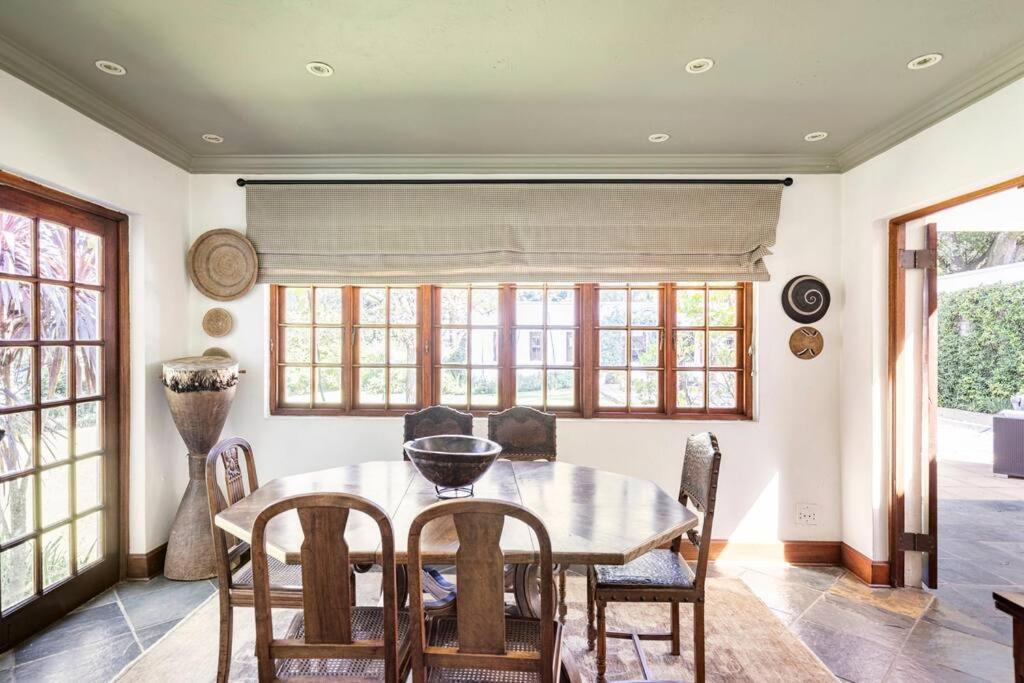 Picturesque Garden Villa, Illovo House Villa Johannesburg
