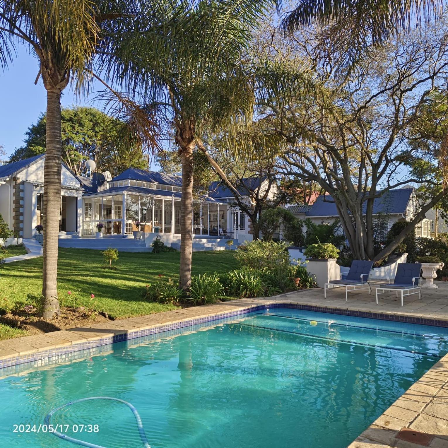 Sandton Spring Rivonia 3*