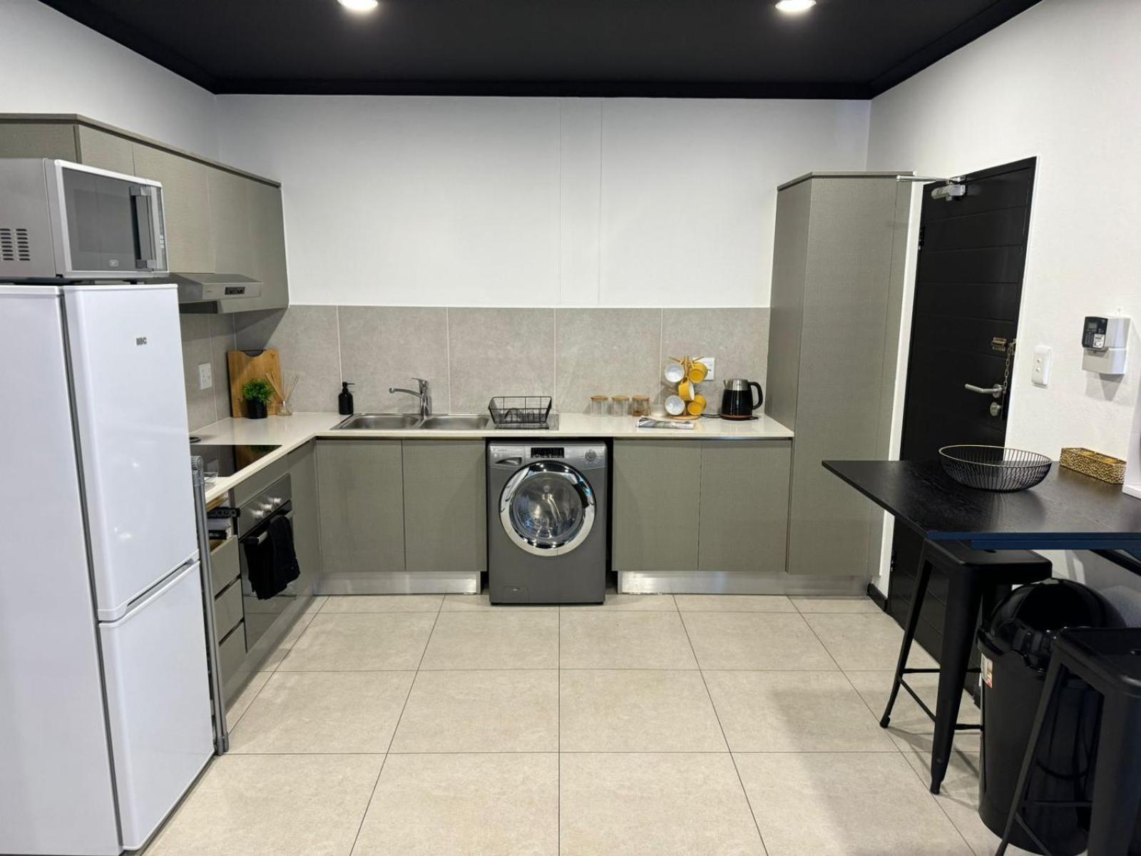Modernafrique Apartment