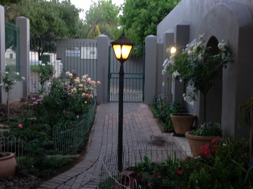 Bio-pointment Guest Bed & Breakfast Johannesburg