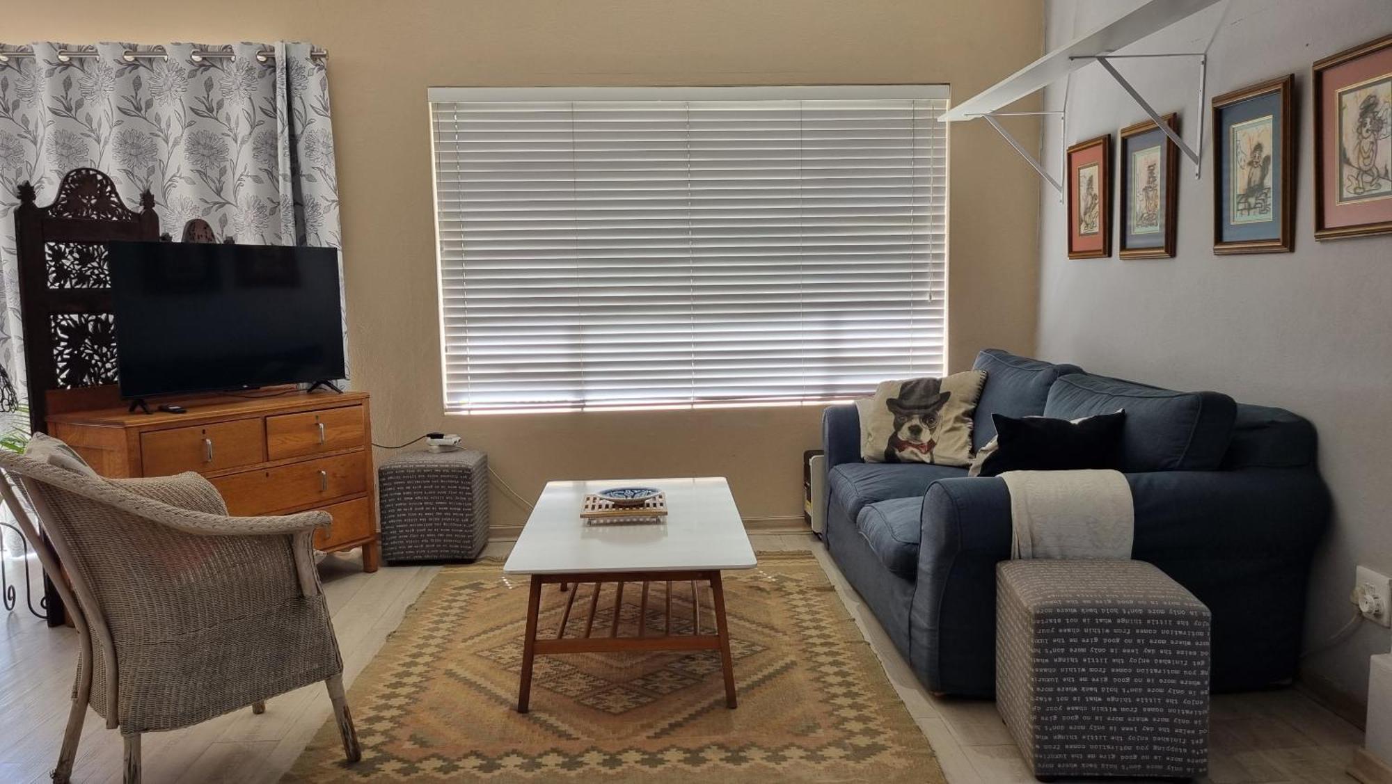 Apartment In Bryanston *