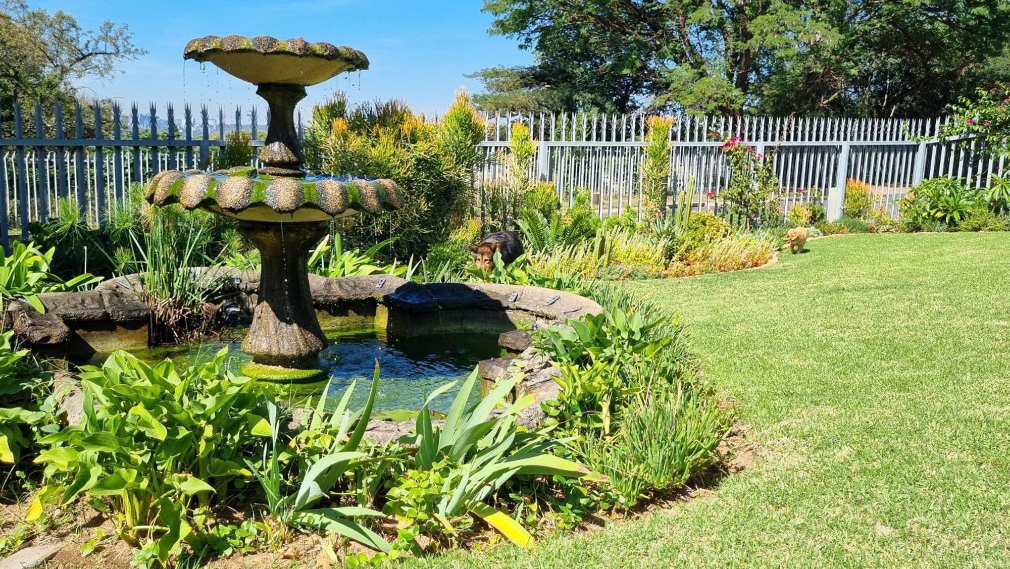Apartment In Bryanston Johannesburg