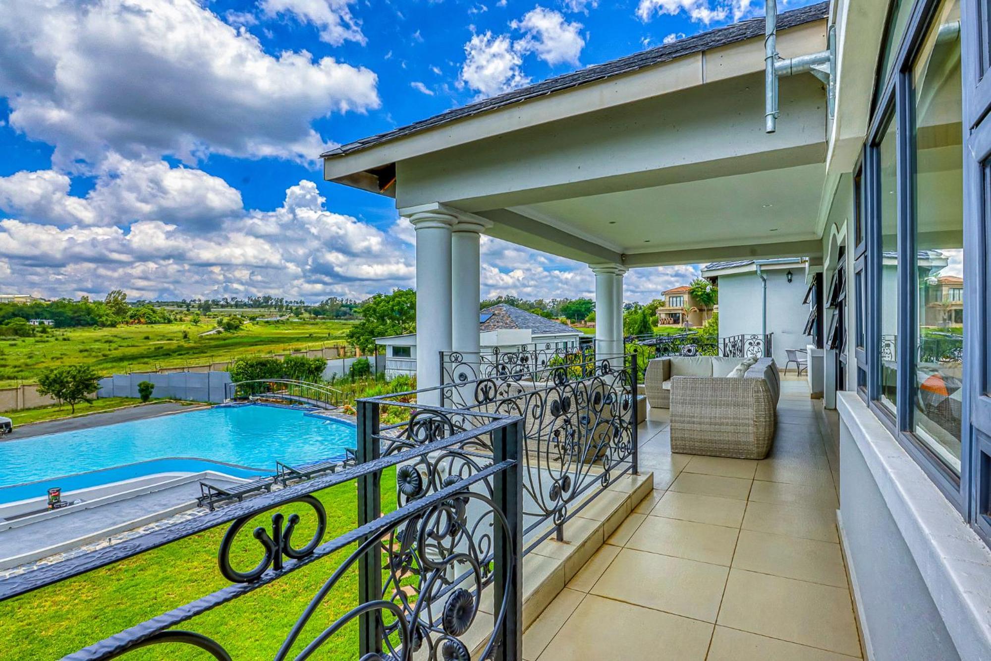 Tasha Luxury Suites, Lanseria Johannesburg