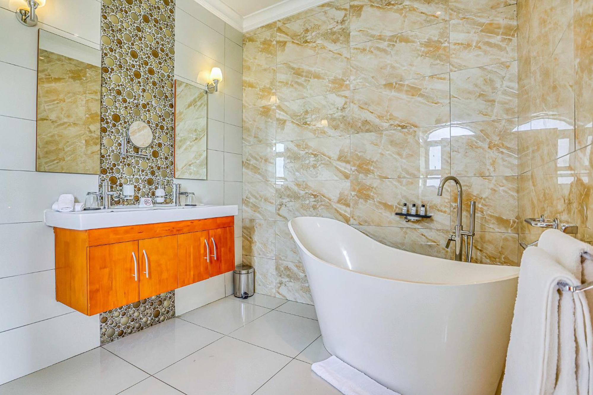 Nhà khách Tasha Luxury Suites, Lanseria